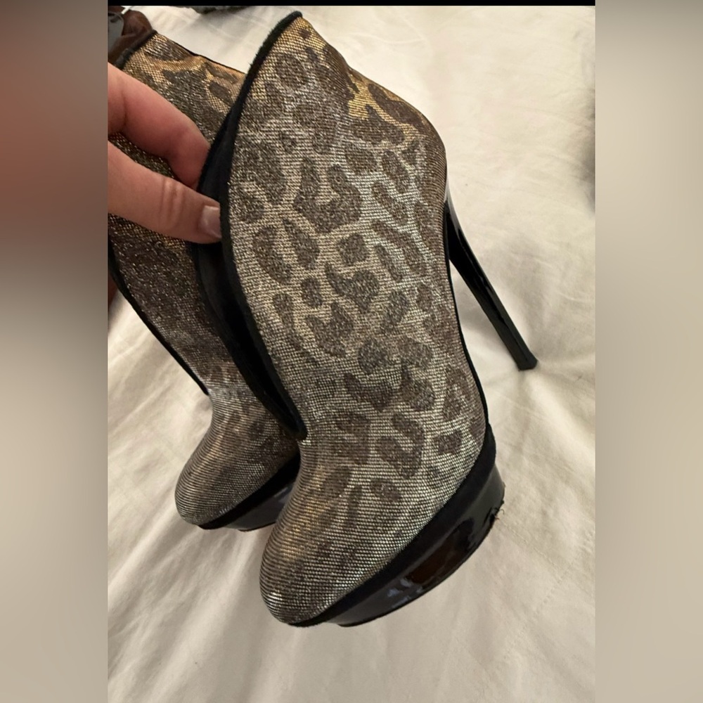 Brian Atwood leopard metallic print